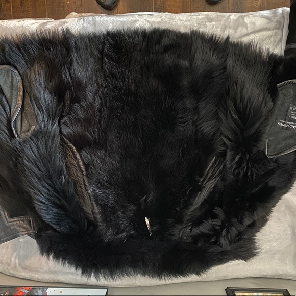 Donald J Pliner shearling black jacket - Picture 5 of 6